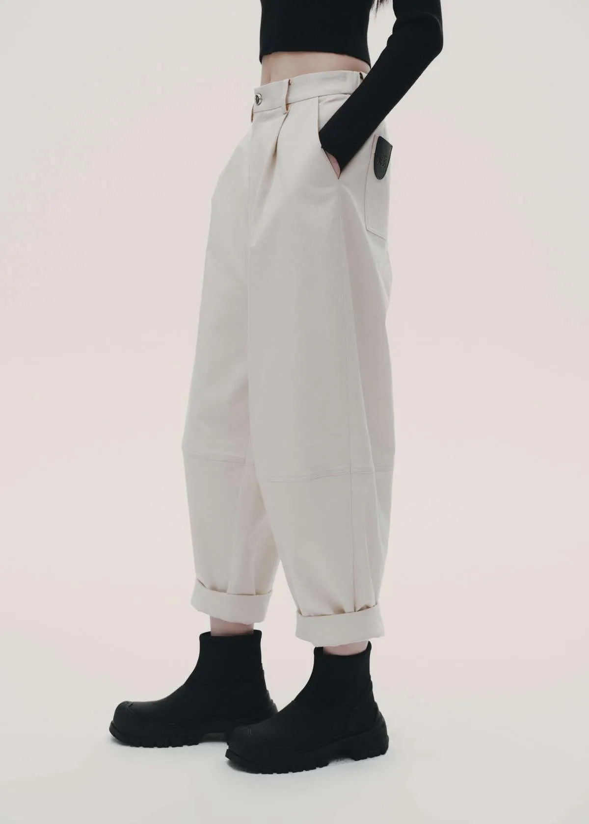 Barrel Trousers - White