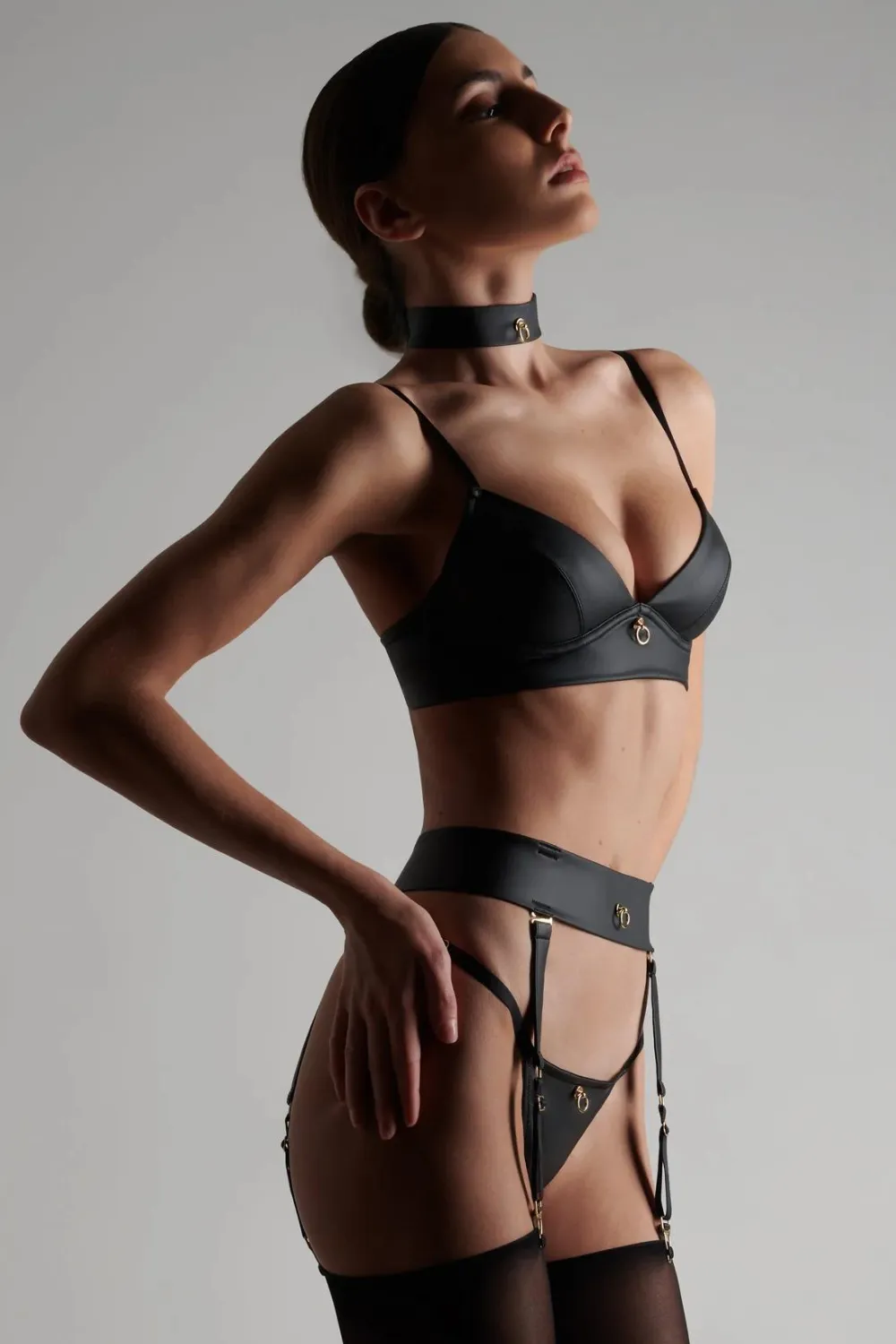 Chambre Noire Suspender Belt