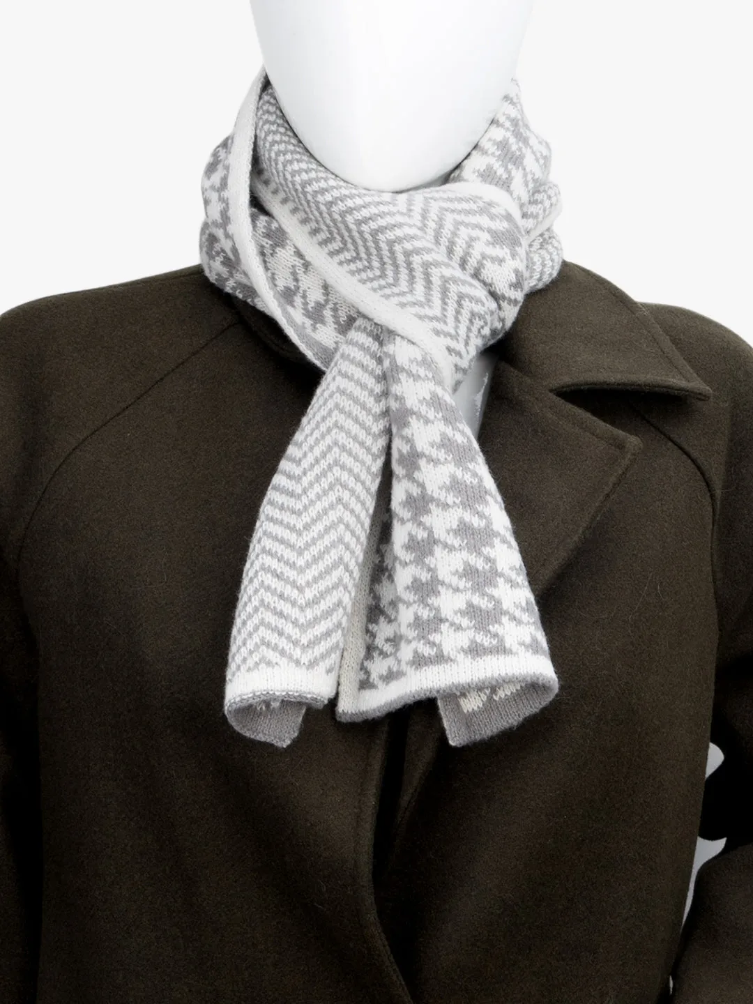 Combo Knitted Patterned Scarf