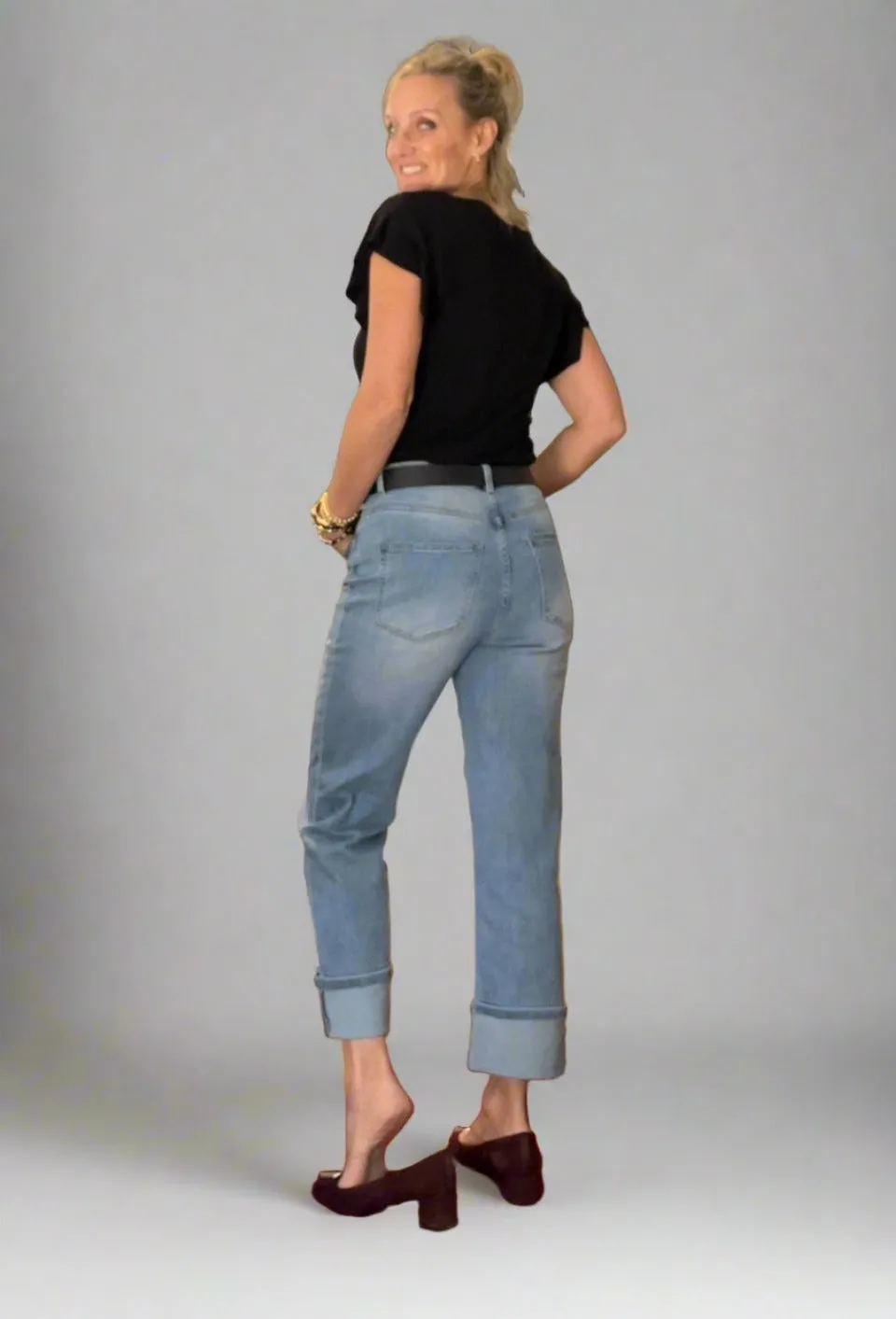 Cuffed Jeans | Light Wash