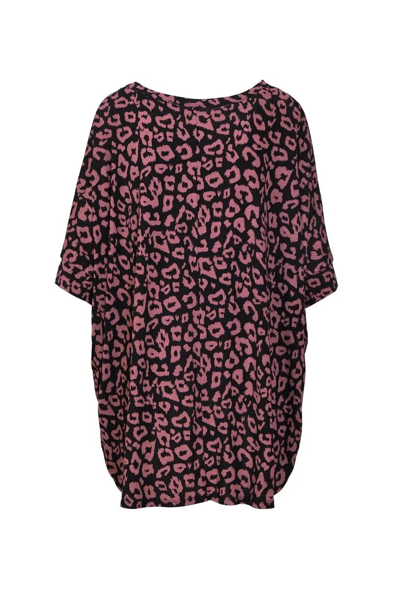 Feeling Free Tunic Top - Black/Magenta