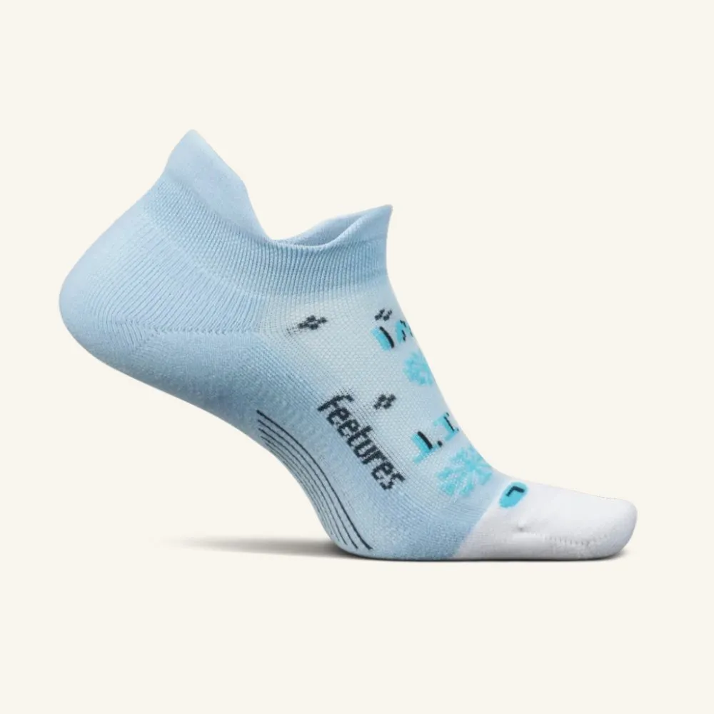 Feetures Elite Light Cushion No Show Tab Socks - Holiday 2023 Frosty Blue Let it Snow