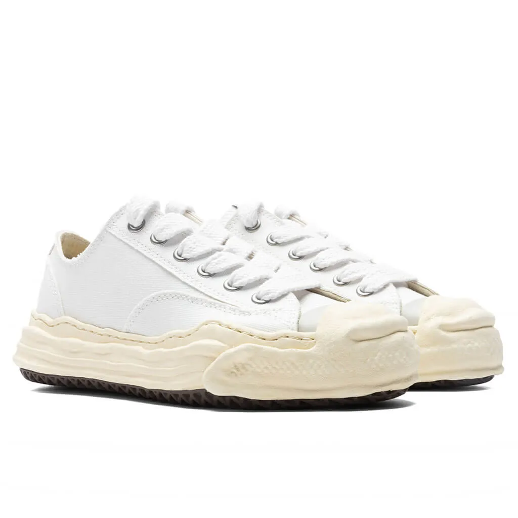 Hank Low Vintage Sole Canvas Sneaker - White