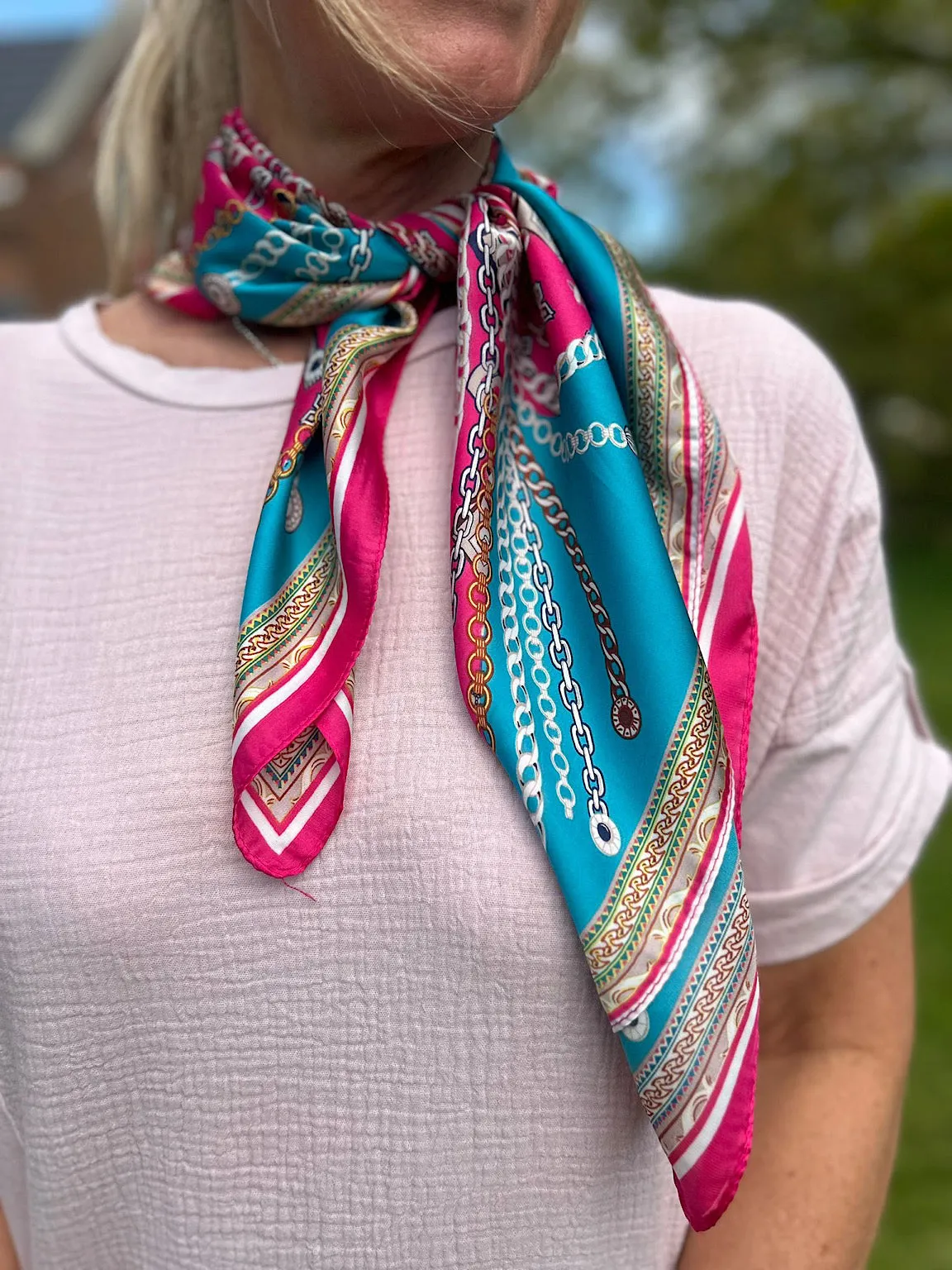 Lipstick Silk Style Multi Chain Patterned Scarf