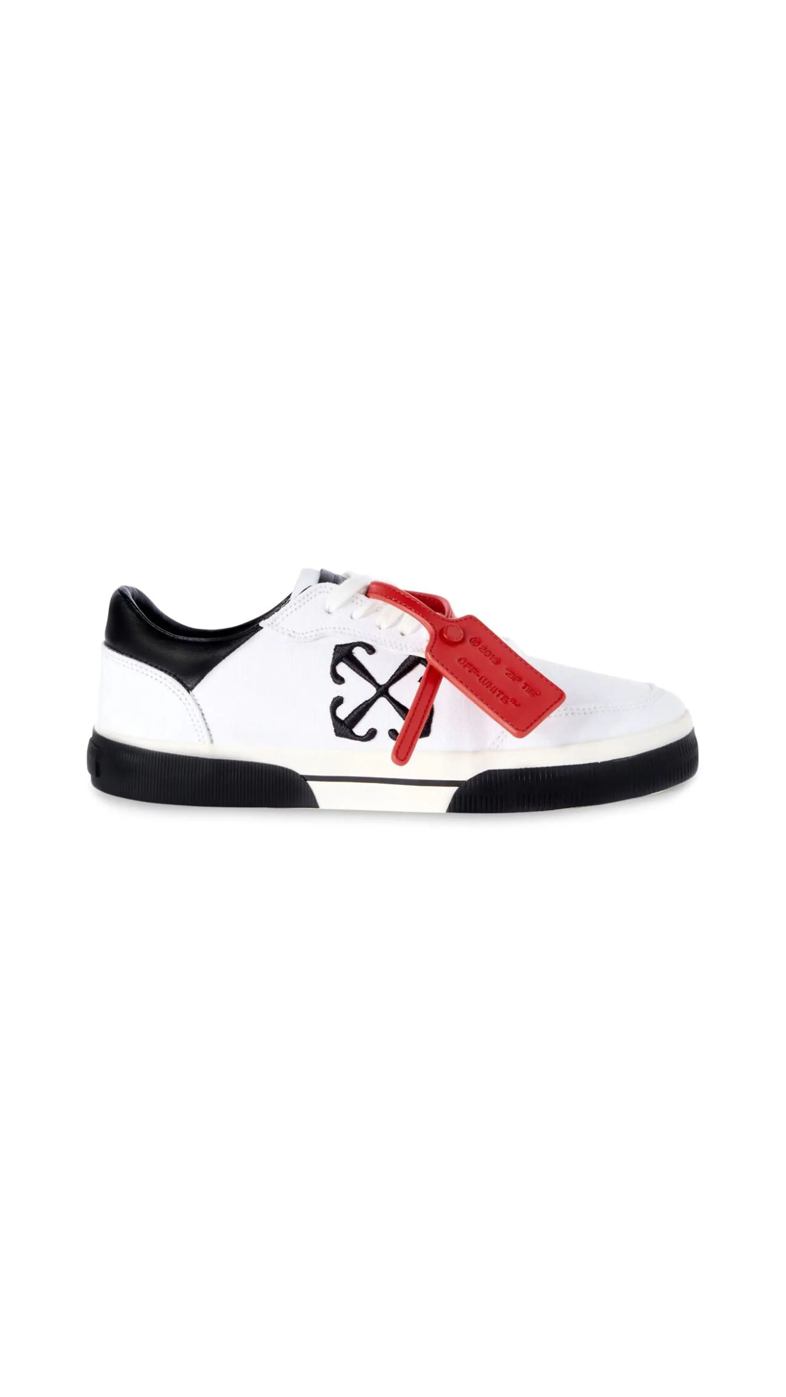 Low Vulcanize Sneaker in Canvas - White/Black