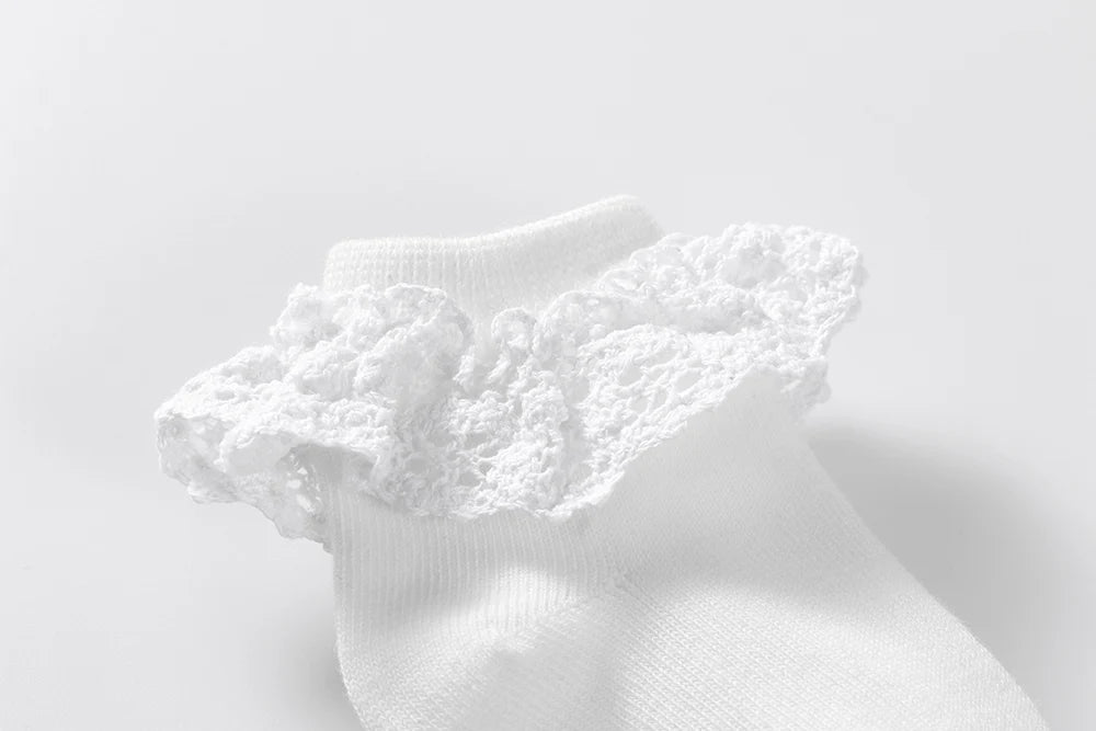 Ma Mer  Socks with Lace Frill - White