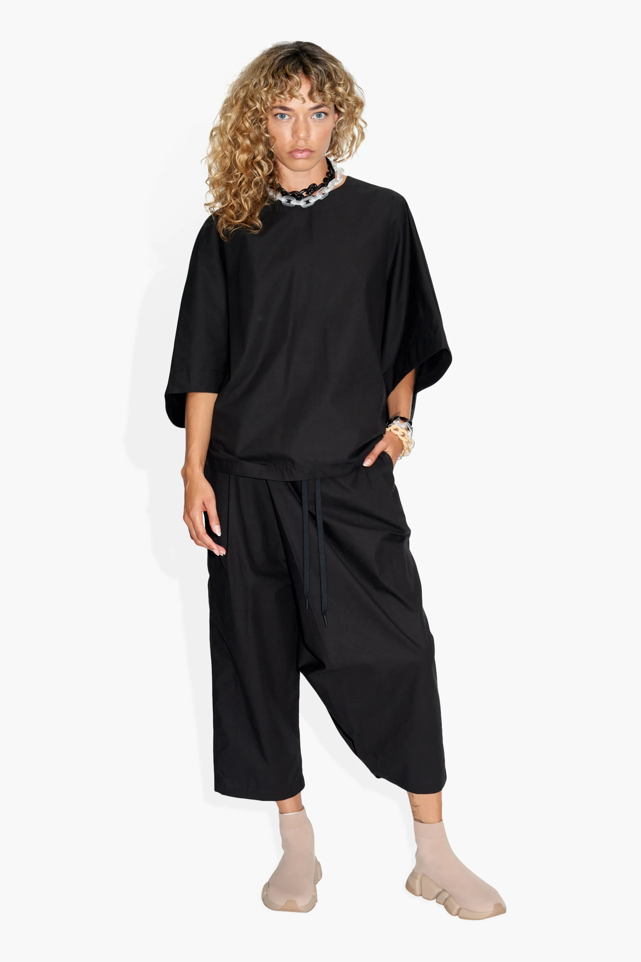 Tethered Poncho Poplin Black