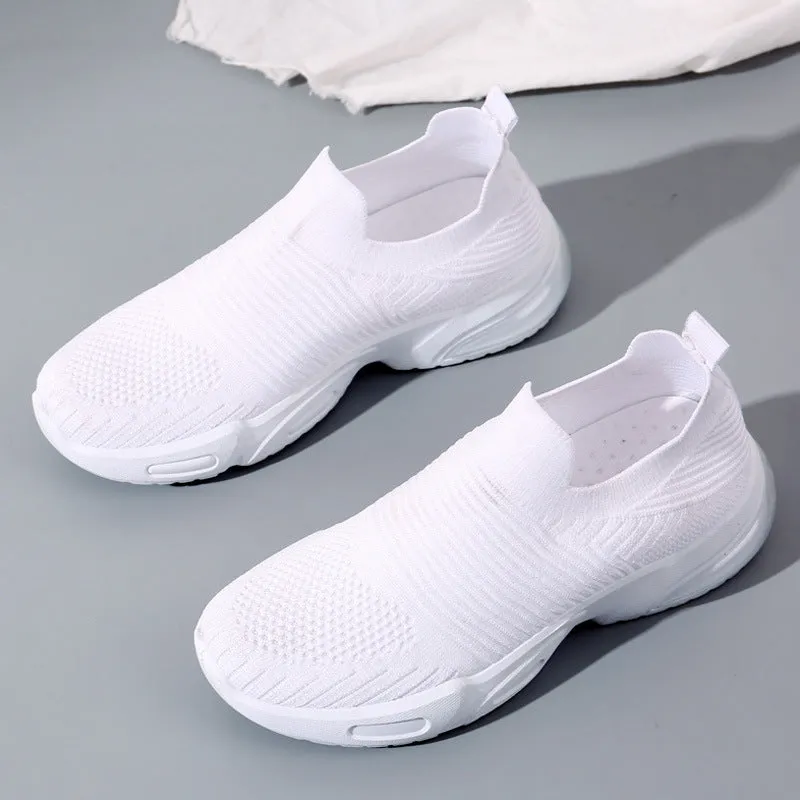 Tiosebon Travel Silp On Air Cushioned Sneaker